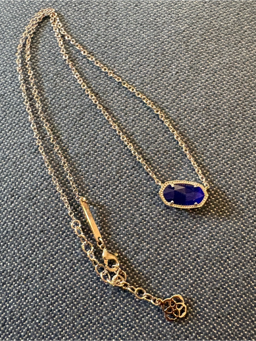 Kendra Scott Silver Necklace with Cobalt Blue Stone - Picture 2 of 2